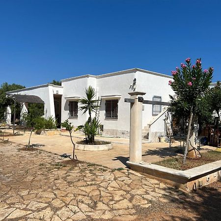 Villa Sol Invictus Est Serranova Exterior foto